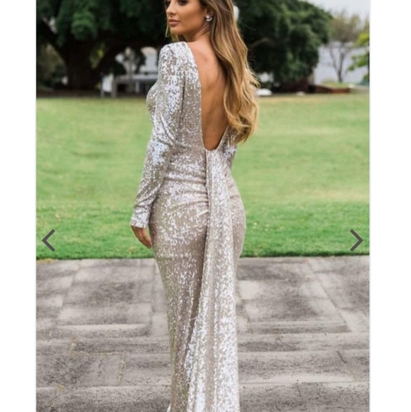 Nicole Bakti Gown - Picture 7 of 13